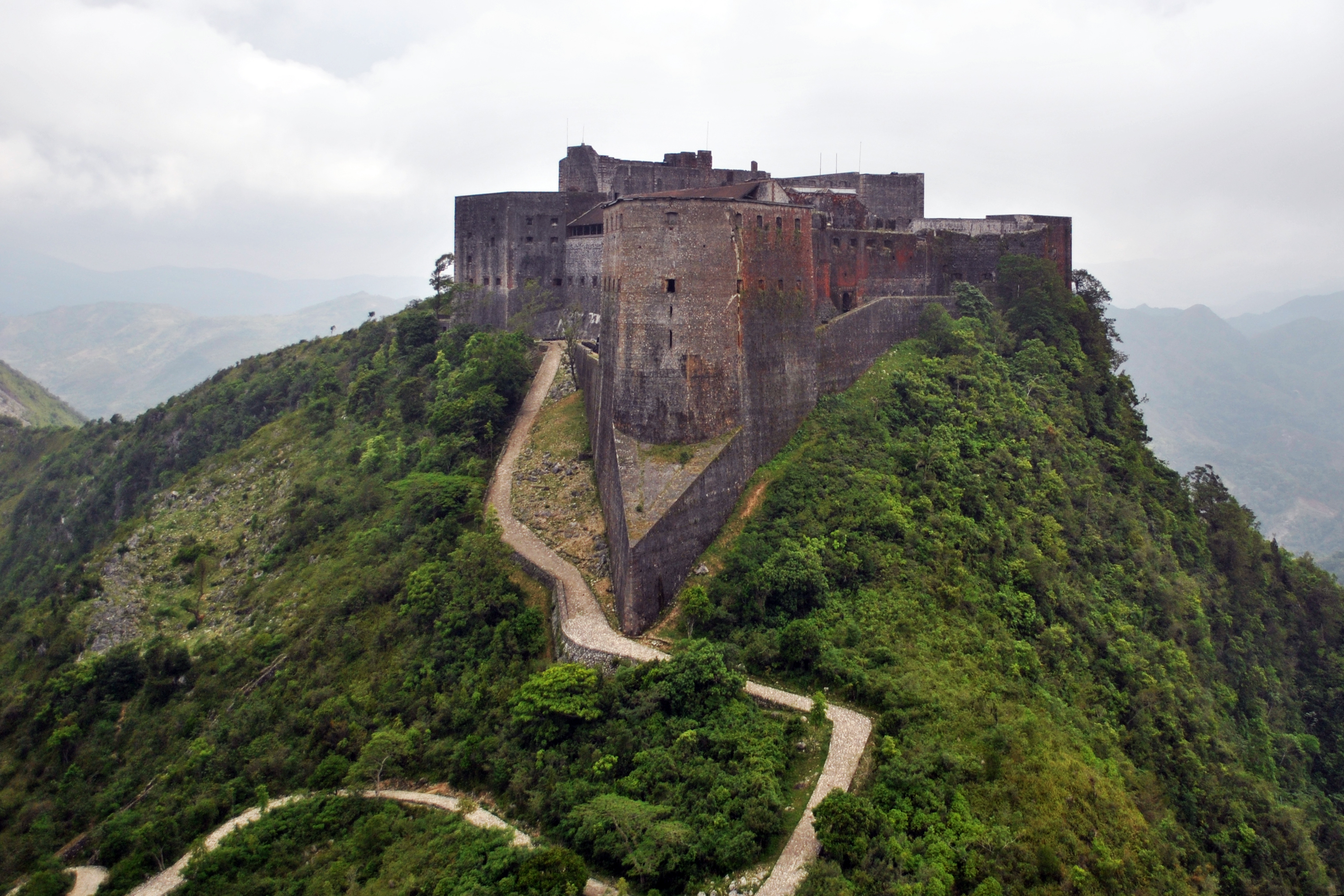 Citadelle and Haitian mountains